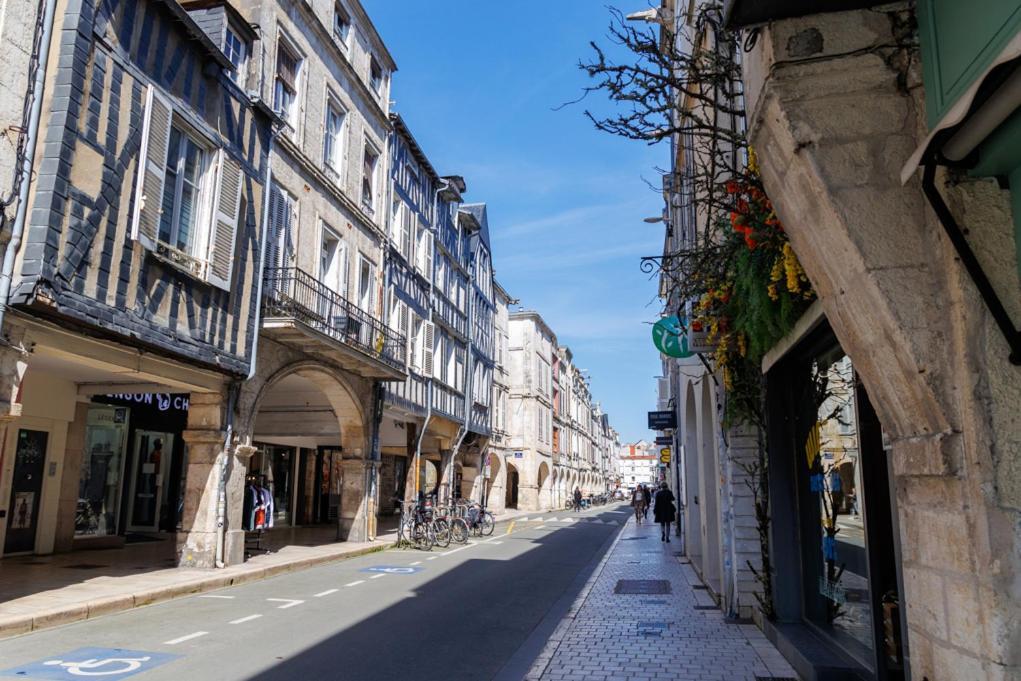 L'Appartement : Location Les Merciers. Ла-Рошель Екстер'єр фото